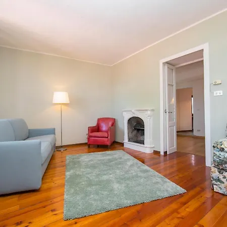 Poggio Radioso Sleeps 4 Nebbiuno