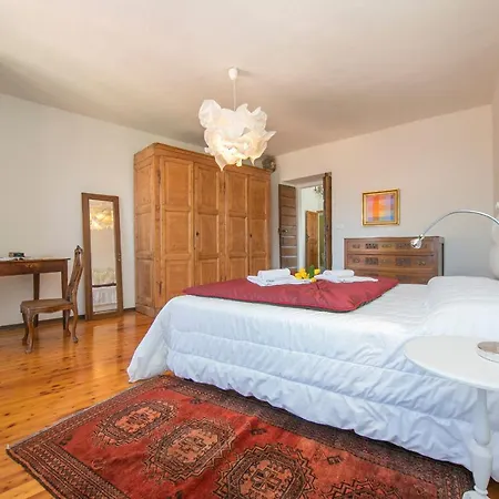 Poggio Radioso Sleeps 4